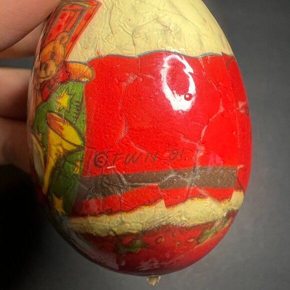 Vintage 1991 Retro TWN Santa Claus w Presents Egg Shaped Christmas Ornament 3.5" - Picture 5 of 5